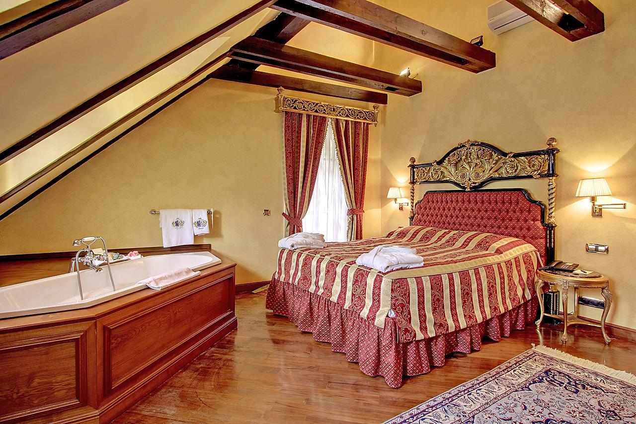 Alchymist Grand And - Preferred & Praga